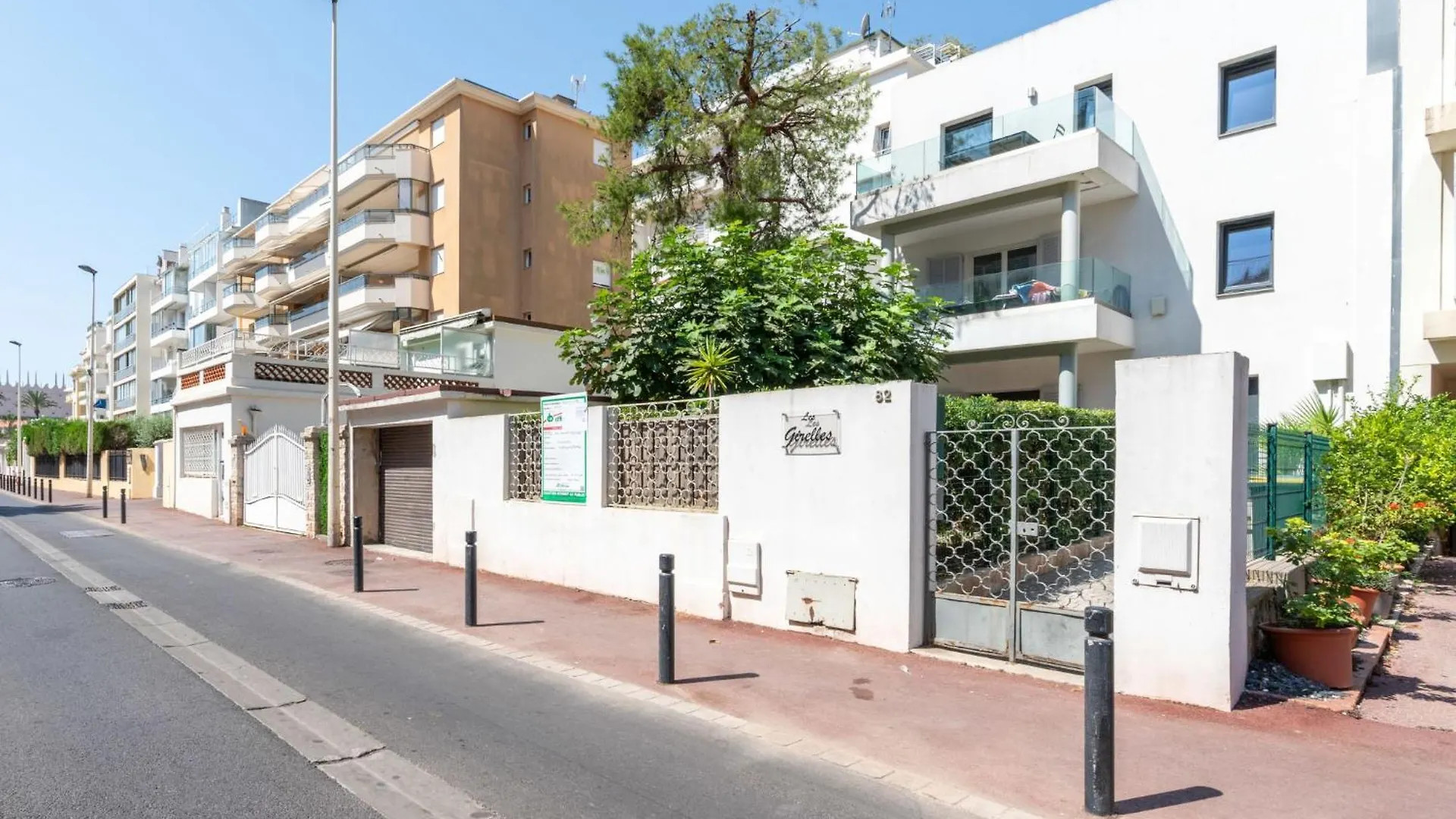 Apartment Les Girelles By Interhome Cannes France